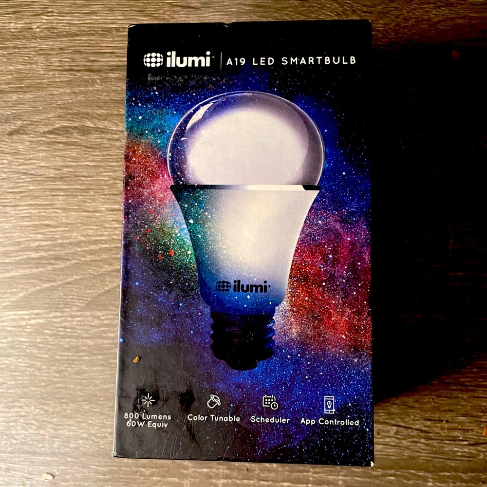 Color Changing Smart Bulb! 💡